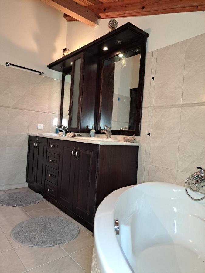 Corfu Maisonette House Alepou المظهر الخارجي الصورة